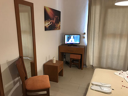 Studio with sea view