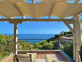 Photo Gallery Family Room with Sea View