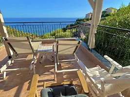 Photo Gallery Family Room with Sea View