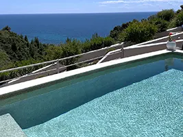 Villa with sea view max capacity 4 persons