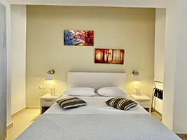 Villa with sea view max capacity 4 persons