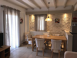 Villa with sea view max capacity 6 persons