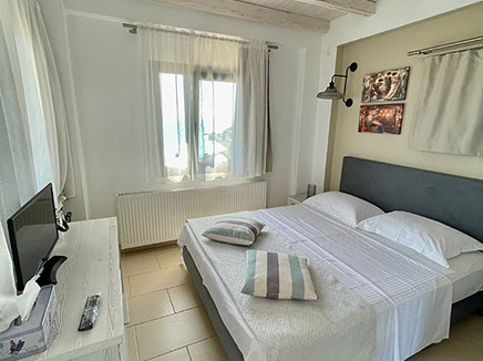 Villa with sea view max capacity 6 persons