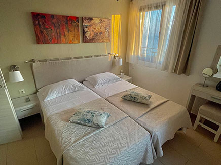 Villa with sea view max capacity 6 persons