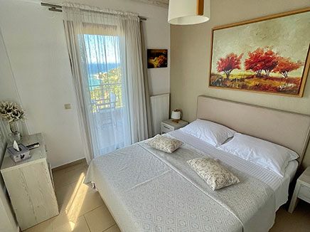 Villa with sea view max capacity 6 persons