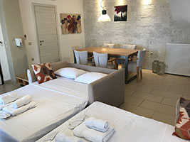 Villa with sea view max capacity 6 persons