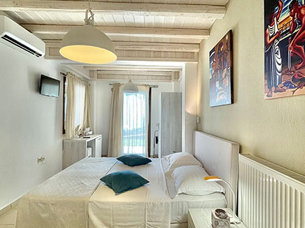 Villa with sea view max capacity 7 persons