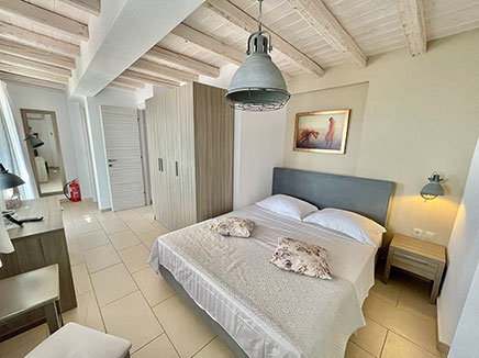 Villa with sea view max capacity 7 persons